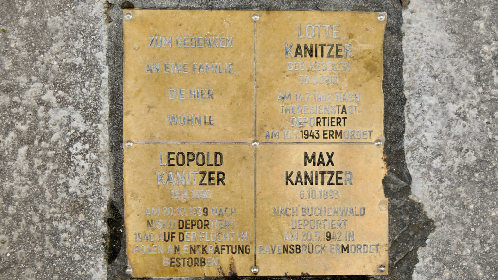 Steine der Erinnerung in der Hans Sachs Gasse