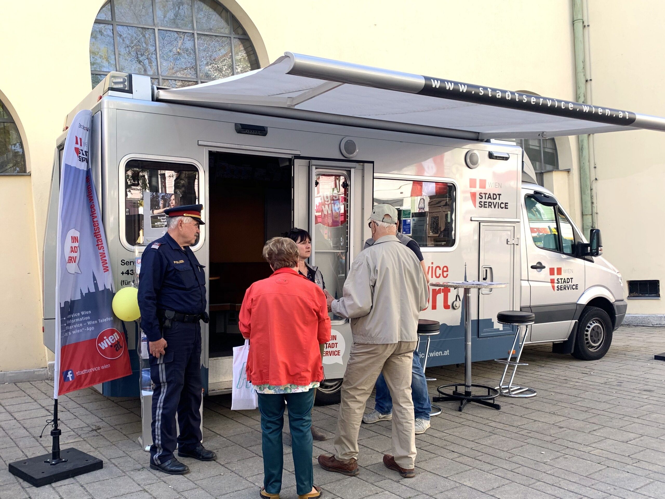 Sag’s Wien: Direkt vor Ort am Gertrudplatz!